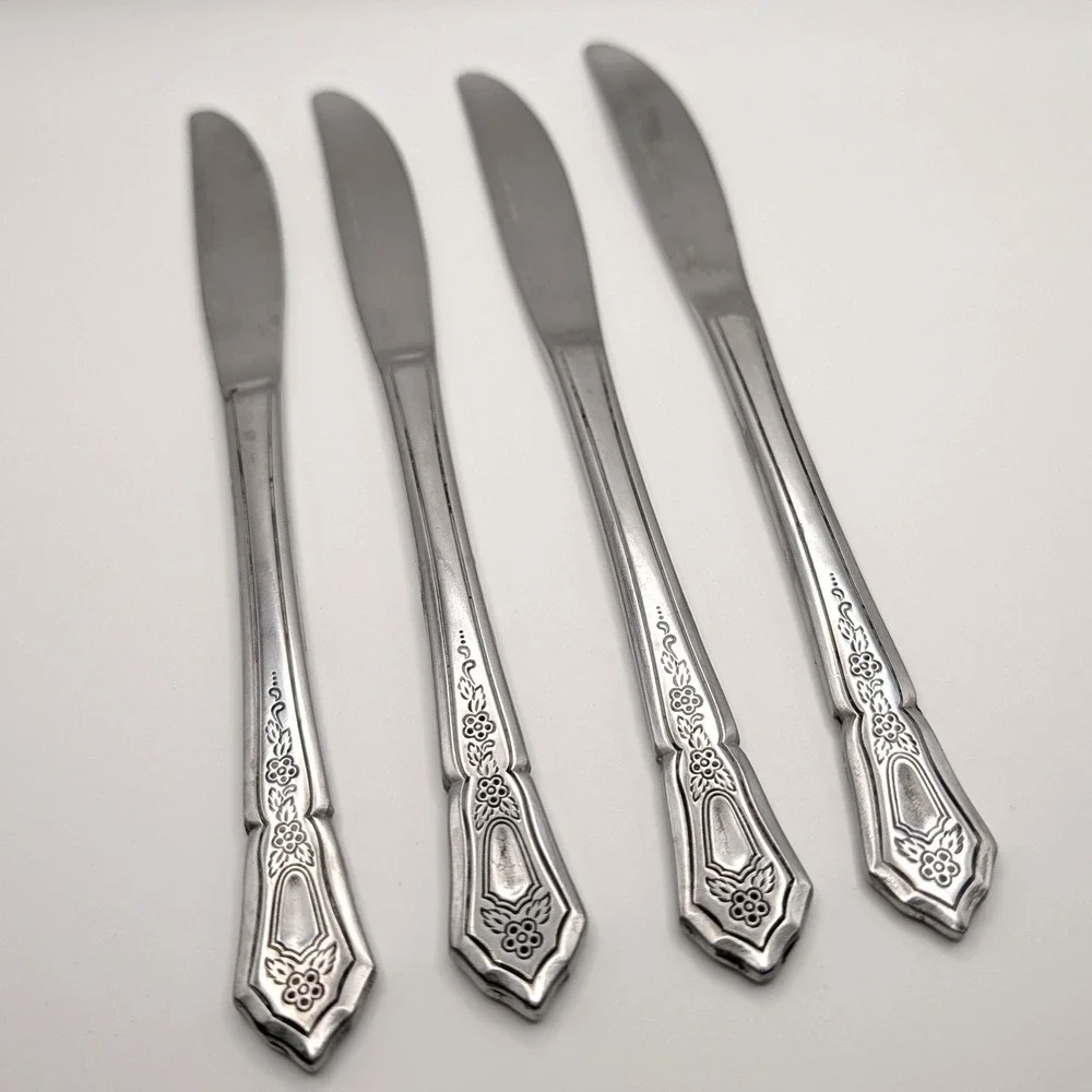 Imperial Stainless Korea IMI27 Dinner Knives Floral Scroll Pattern Set of 4 8